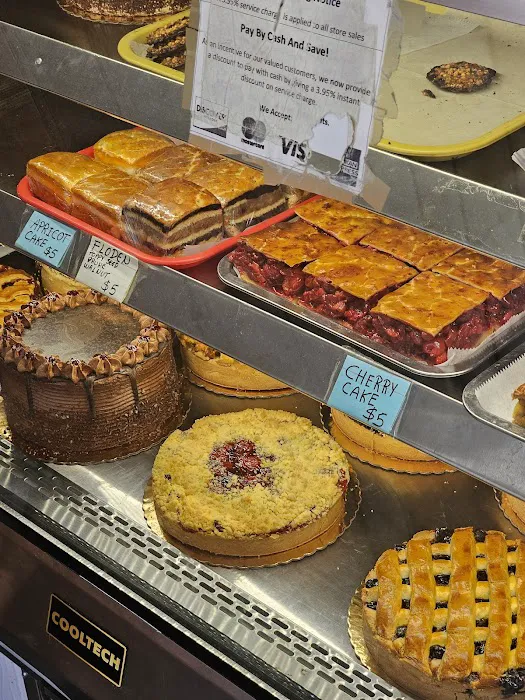 Andre's Hungarian Strudels and Pastries Picture 4