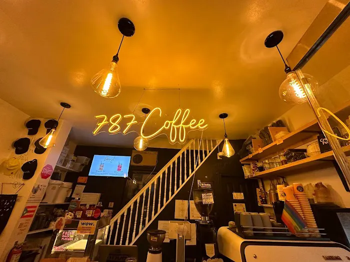 787 Coffee Picture 10