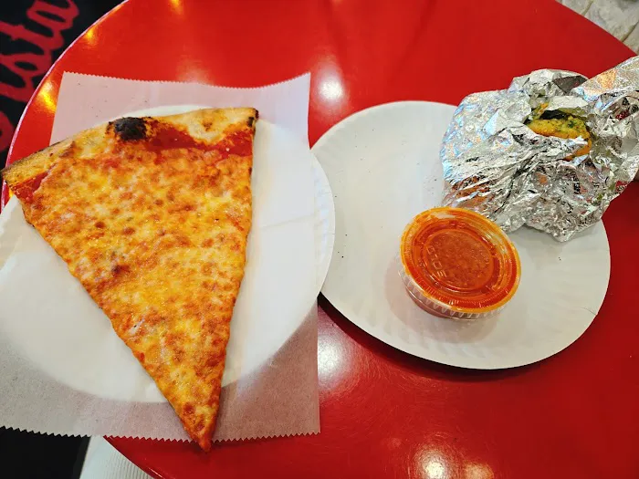 LaVista Pizza (2nd Ave) Picture 1
