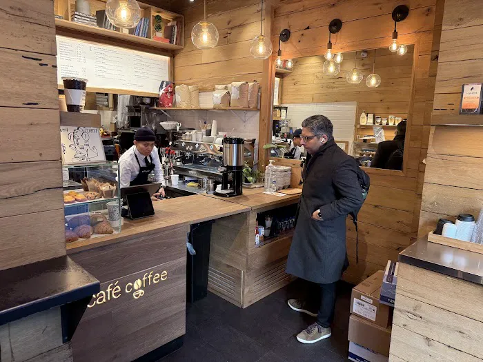 Le Cafe Coffee Picture 4