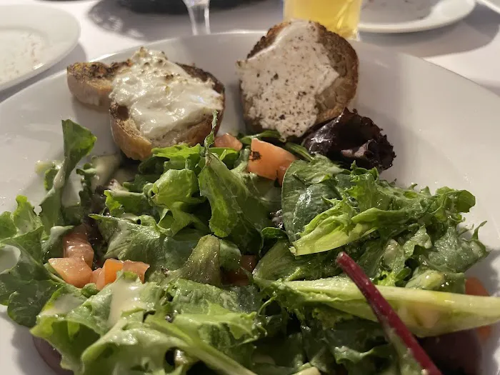 Jean Claude Bistro Picture 5