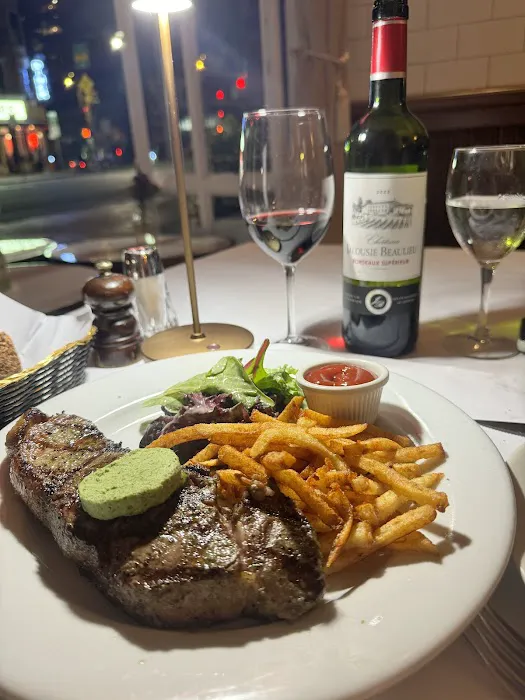 Jean Claude Bistro Picture 7