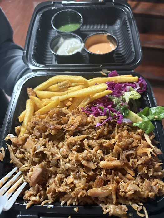 Shawarma Bay 1st Ave Picture 10