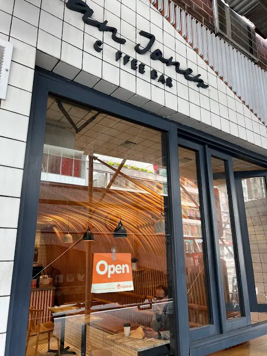 Dan Jones Coffee Bar Picture 3
