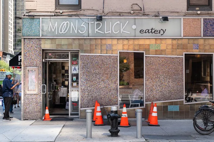 Moonstruck Eatery Picture 2