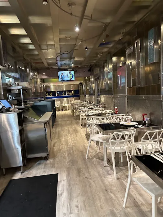 Moonstruck Eatery Picture 1
