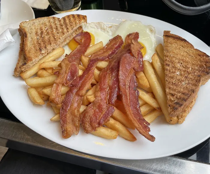 Moonstruck Eatery Picture 10