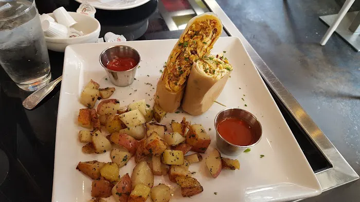 Moonstruck Eatery Picture 7