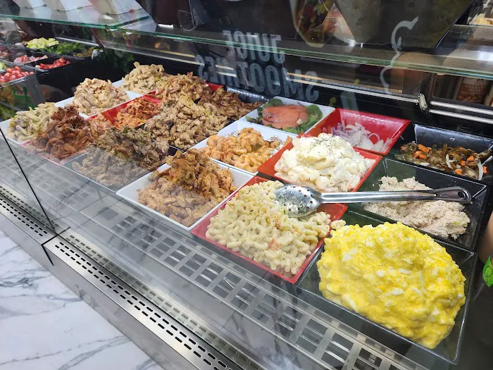 3rd Ave Deli Gourmet and Juice Bar Picture 4