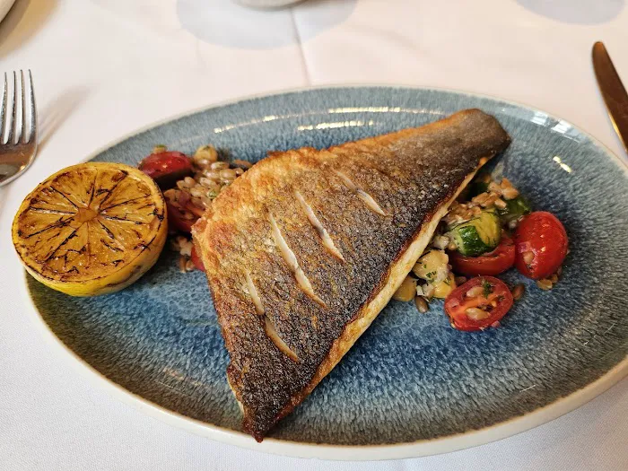 FIG & OLIVE | Fifth Avenue Picture 8