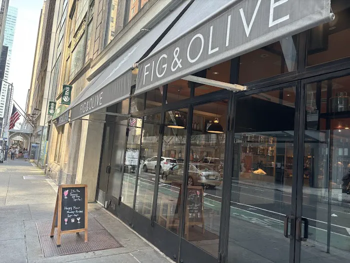 FIG & OLIVE | Fifth Avenue Picture 7