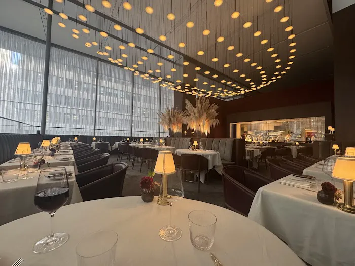 Four Twenty Five, a Jean-Georges Restaurant Picture 5