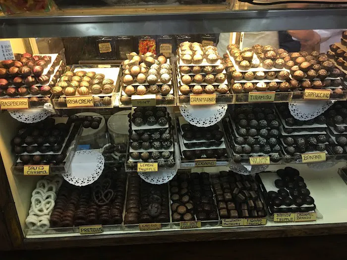 Myzel Chocolates Picture 10
