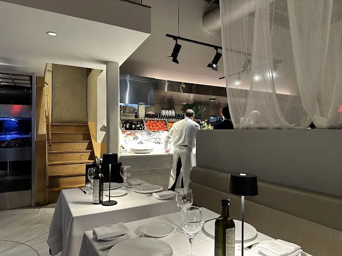 estiatorio Milos Midtown Picture 2