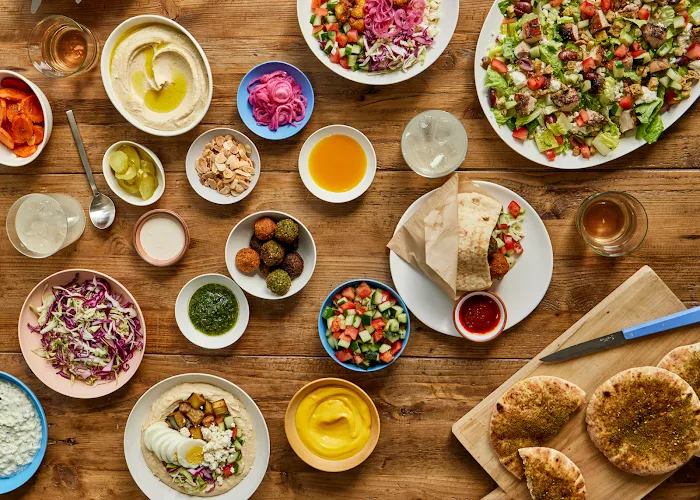 taïm mediterranean kitchen Picture 4