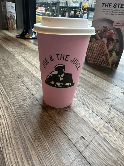 Joe & The Juice Picture 5