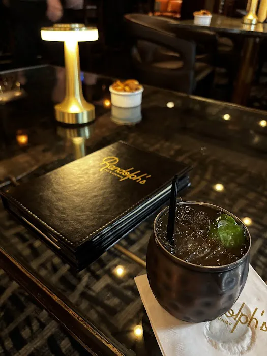 Randolph's Bar and Lounge Picture 2