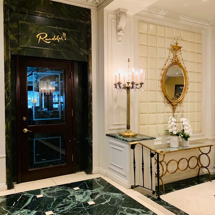 Randolph's Bar and Lounge Picture 9
