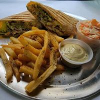 Wraps And Kebabs Halal Food Truck ico