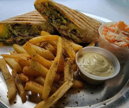 Wraps And Kebabs Halal Food Truck