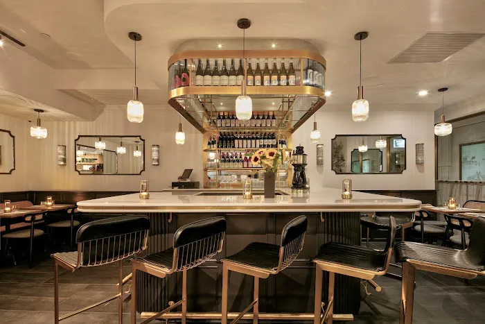 The Tipsy Baker by Cafe d'Avignon Picture 3