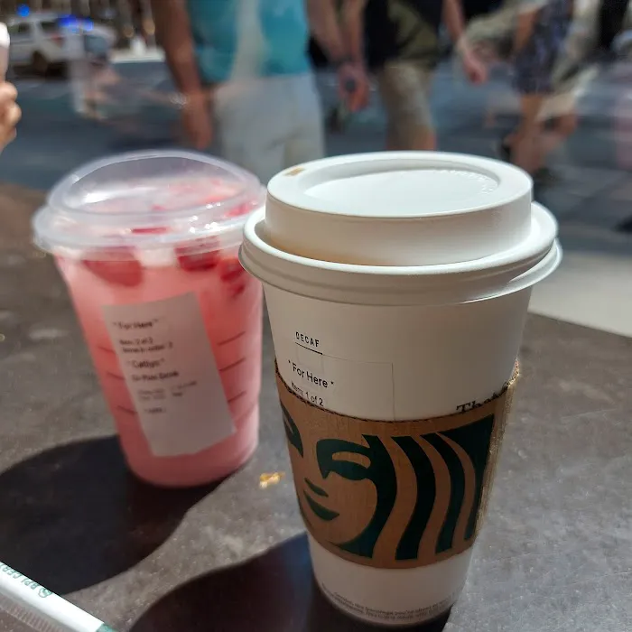 Starbucks Picture 7