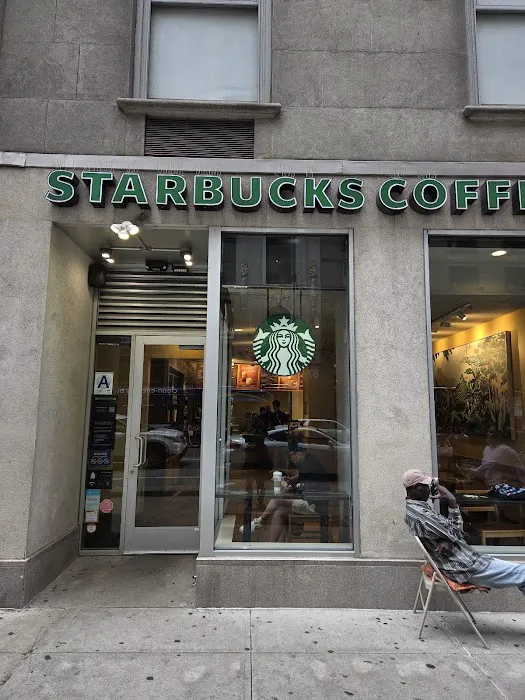 Starbucks Picture 1