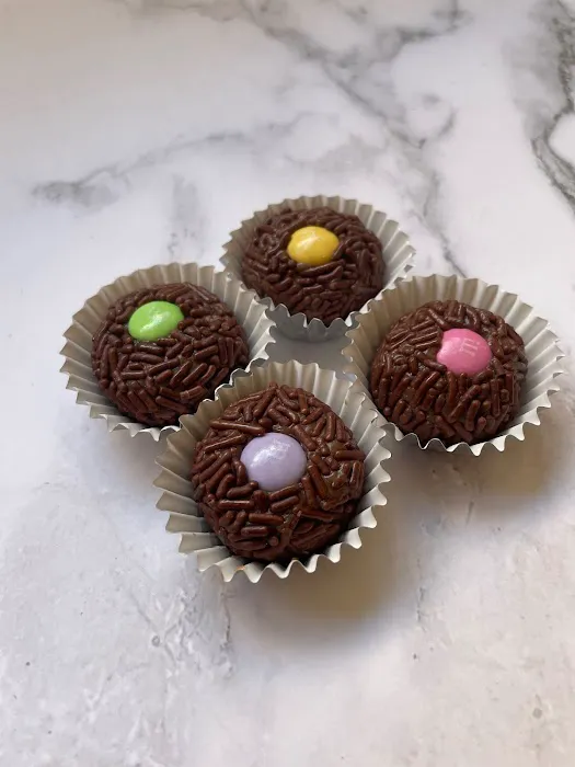 Brigadeiro Brasileiro Picture 6