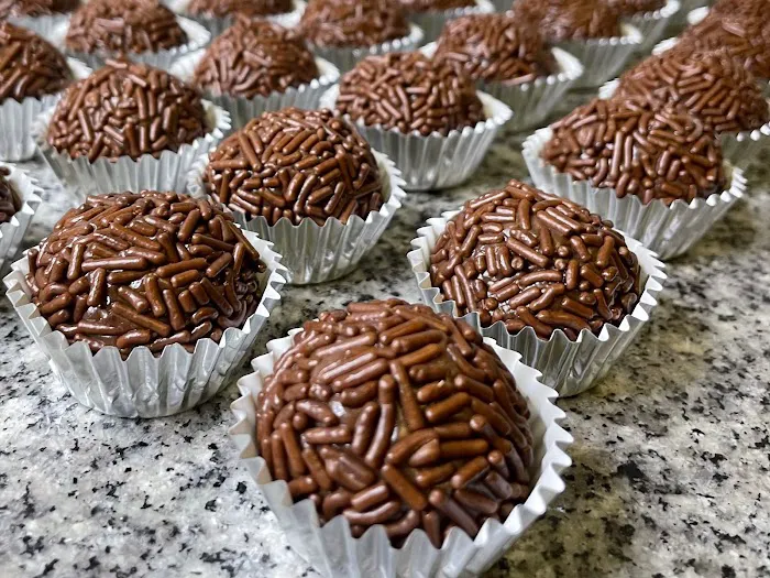 Brigadeiro Brasileiro Picture 9