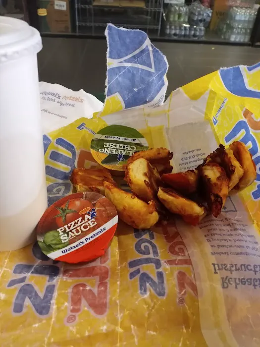 Wetzel's Pretzels Picture 5