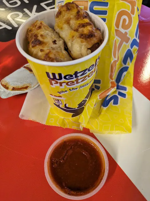 Wetzel's Pretzels Picture 2