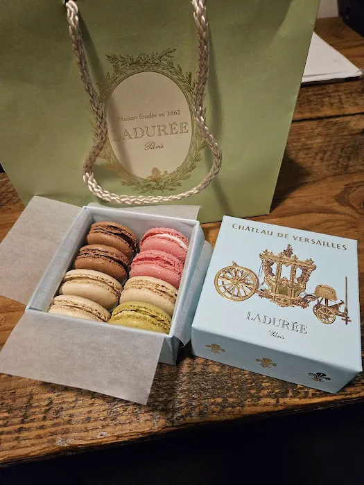 Ladurée Picture 4