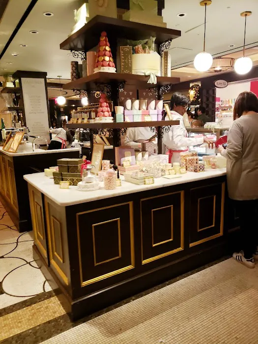Ladurée Picture 10