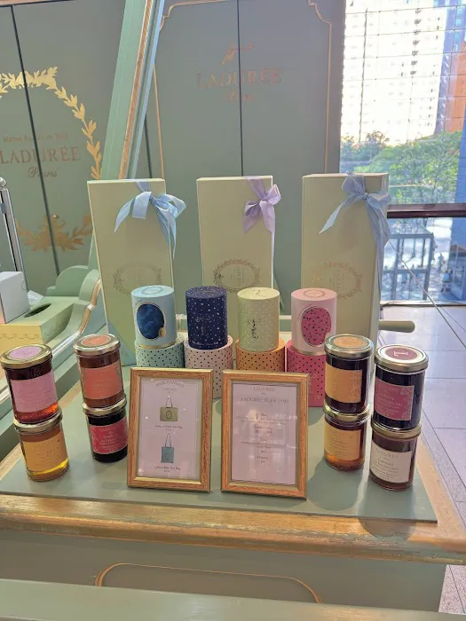 Ladurée Picture 1