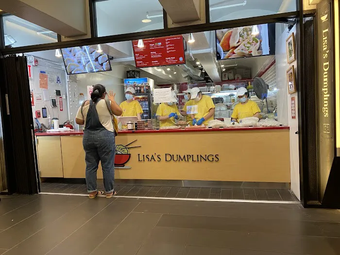 Lisa's Dumplings Picture 7