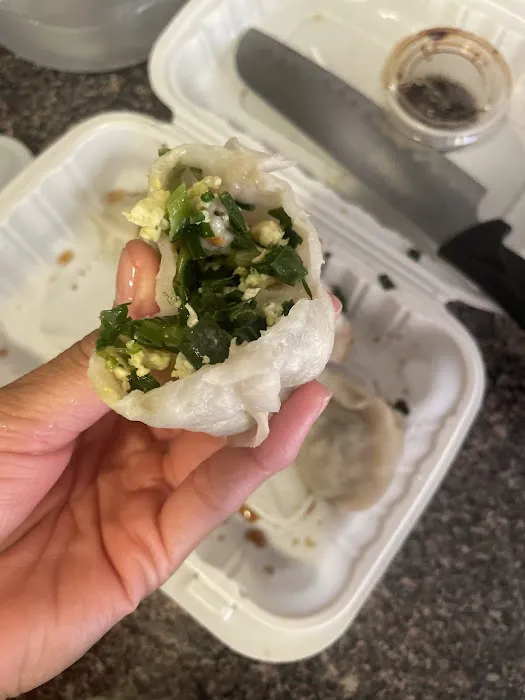Lisa's Dumplings Picture 1