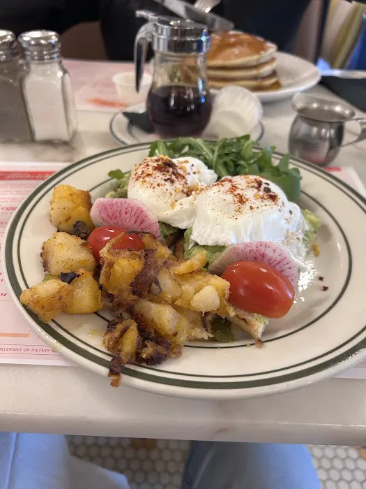 Old John's Luncheonette Picture 9