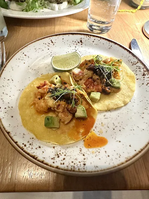 El Fish Marisqueria Picture 4