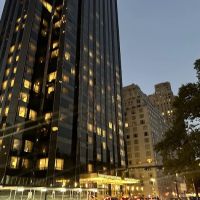 Central park cafe ico