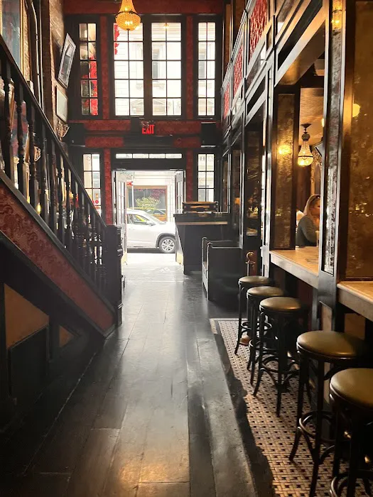 Papillon Bistro & Bar Picture 6