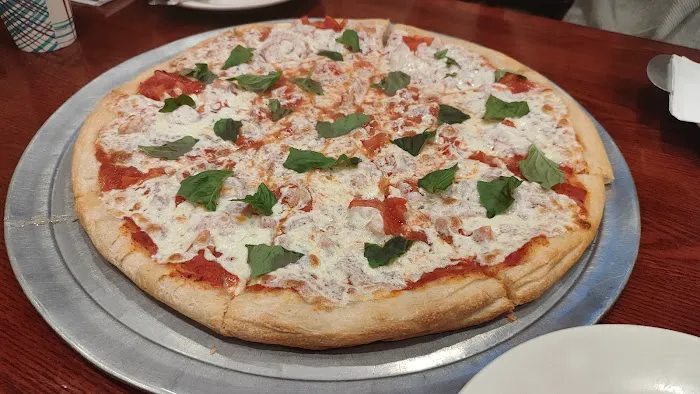 Francesco's Pizza Picture 3