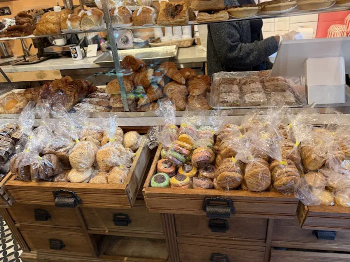 Épices Bakery Picture 10