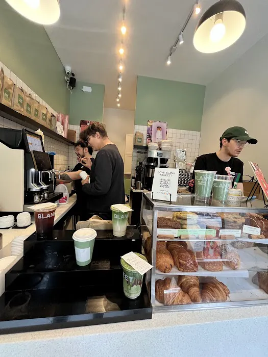 Blank Street Coffee Picture 4