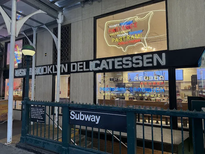 USA Brooklyn Delicatessen Picture 8
