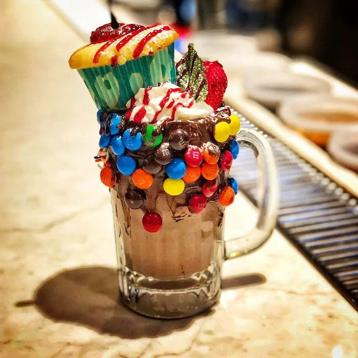 Carnegie Diner & Cafe Picture 10