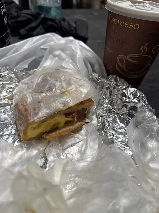 Green Apple Gourmet Market Deli Picture 2