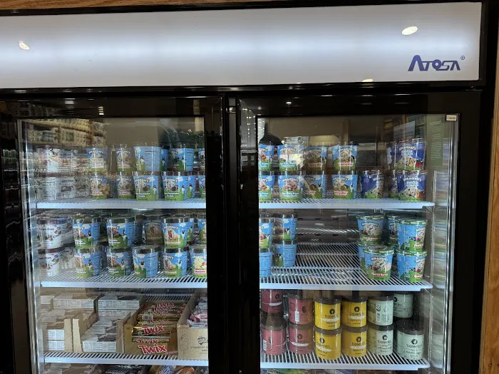 Green Apple Gourmet Market Deli Picture 10