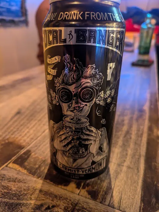 City Hops Craft Beer and Wine Bar Picture 4