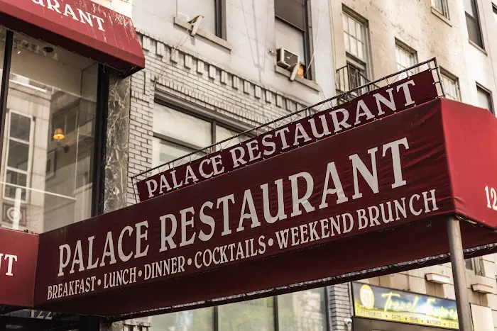 Palace Restaurant Picture 6