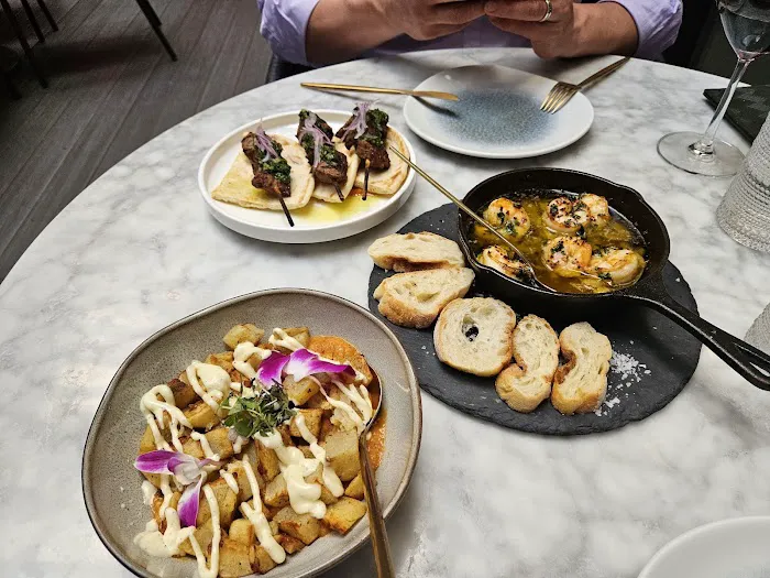 BONSAII Tapas & Wine Bar Picture 2